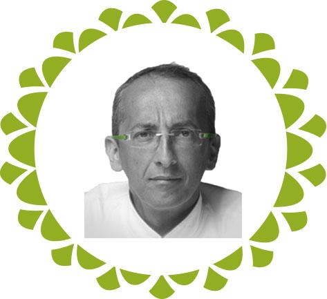 image portrait du chef Michel Portos, 2 fois étoilé, restaurant les jardins du cloitre de marseille