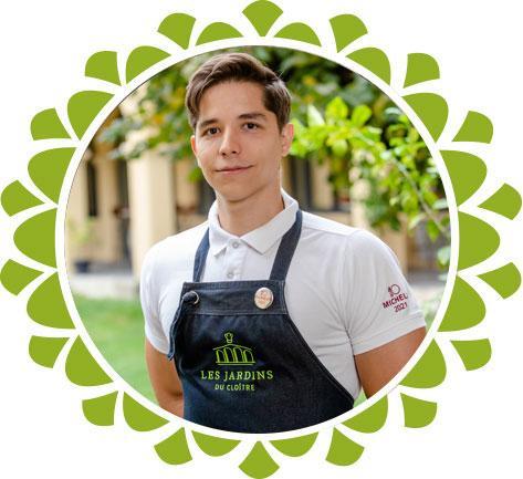 image ONUR BUZCU apprenti serveur, restaurant les jardins du cloitre de marseille